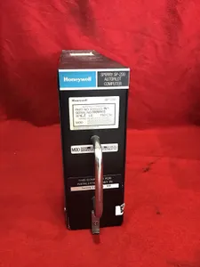 SP-200 AUTOPILOT COMPUTER
